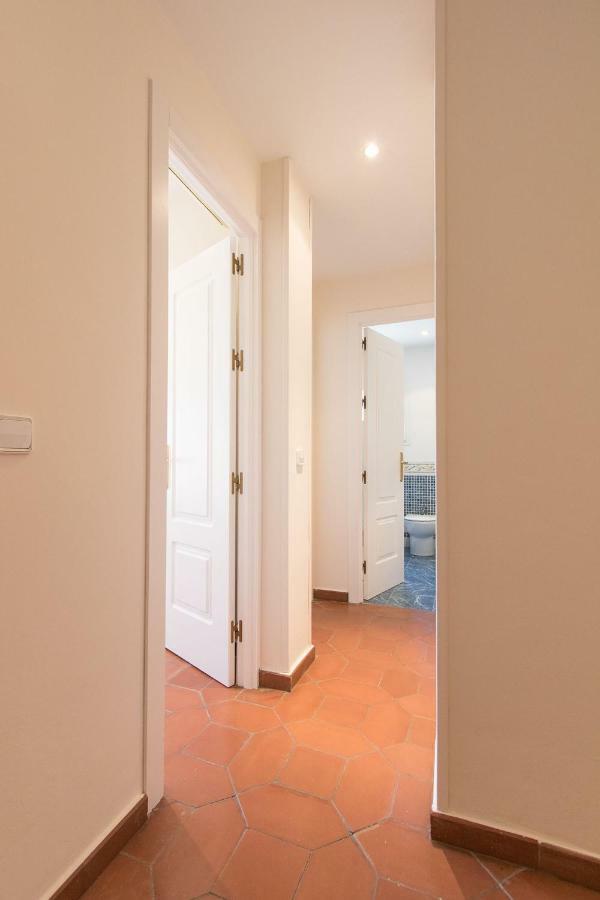 Flamencos Con Garage 5 Pax Appartement Sevilla